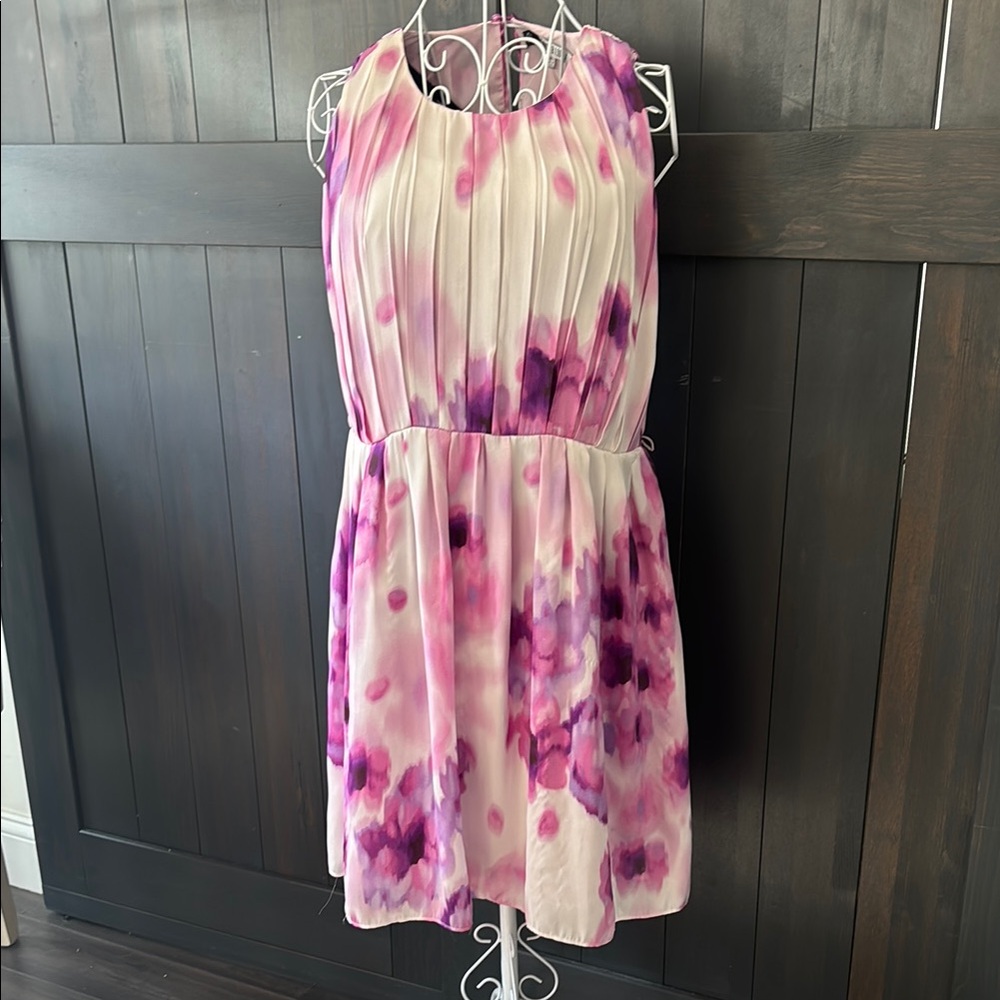 Jennifer Lopez XL(14) Pink and Purple Pleated Dress FLAW-see photo